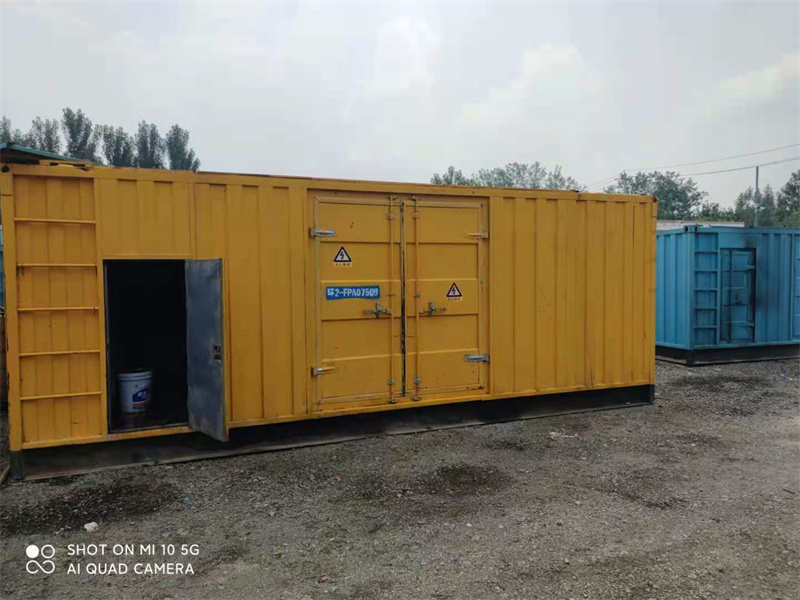 屯昌200KW柴油发电机组需要配备什么型号的电缆线？