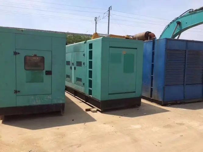 屯昌柴油发电机组的电压和功率之间有什么关系？