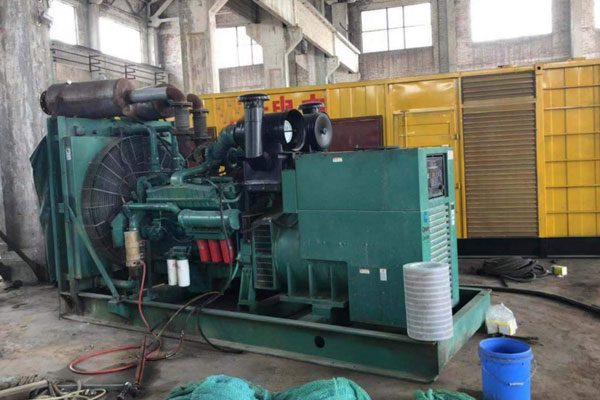 屯昌发电机组的空气滤清器应该如何保养？