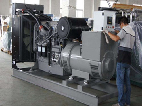 屯昌柴油发电机组和储能设备配合使用的案例