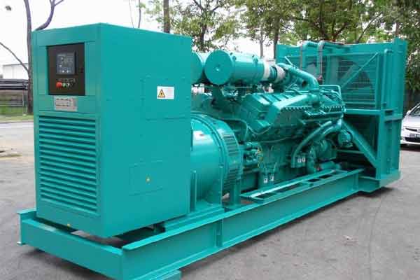 屯昌柴油发电机组电压不稳定怎样维修？