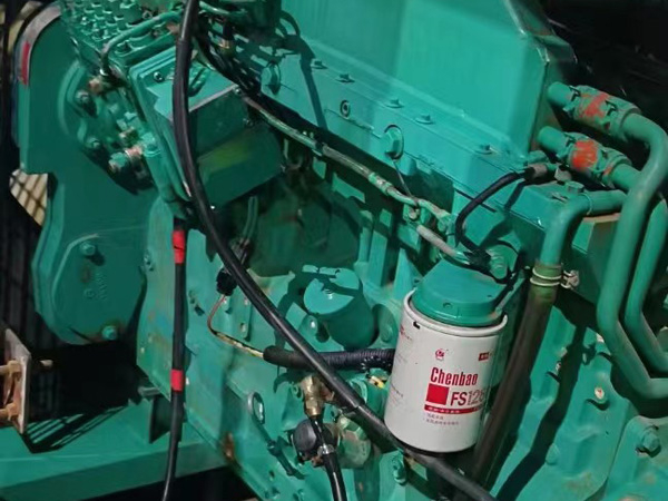 屯昌如何确定新的发电机组控制系统是否与原系统兼容？