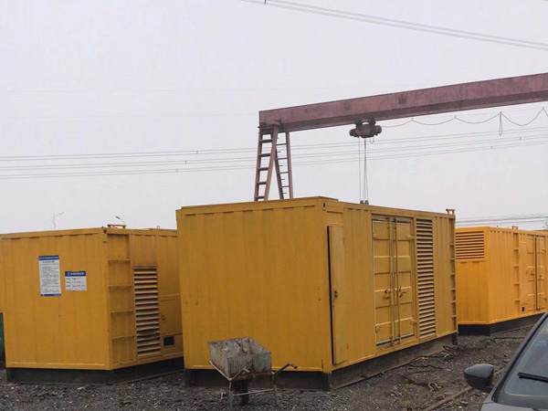 屯昌100kw柴油发电机组每小时油耗？