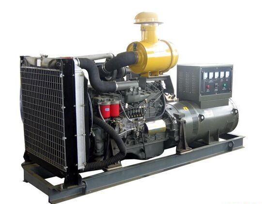 屯昌汽油发电机组冬季保养时，燃油系统需要注意什么？