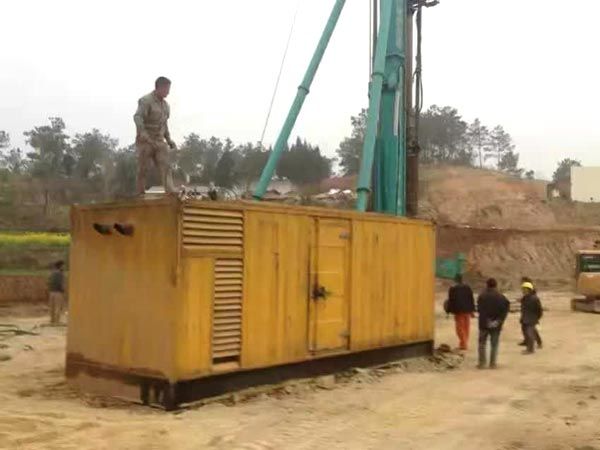 屯昌如何判断水冷式机油散热器密封件是否需要更换？